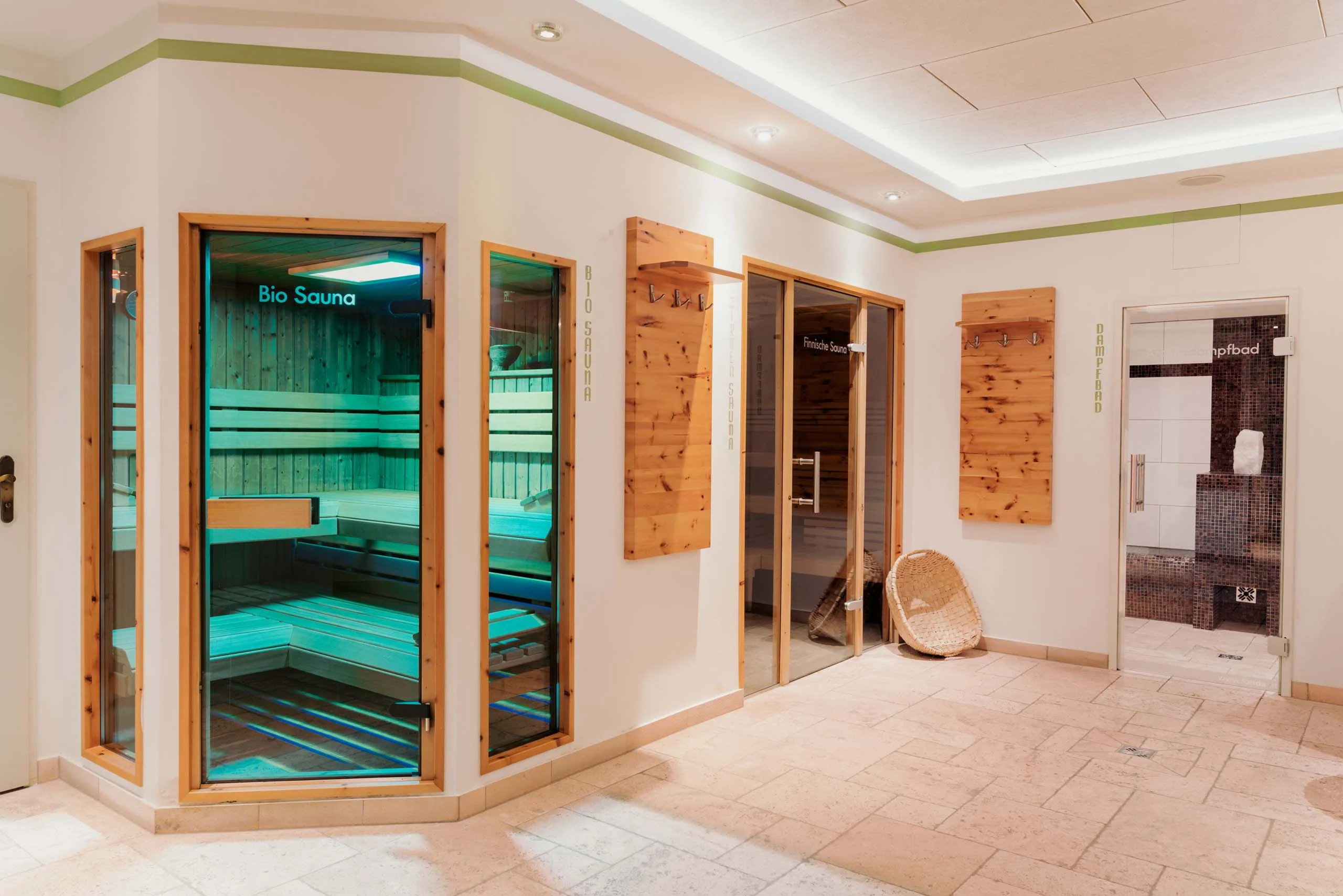 Ein Hotel in Großarl für Aktive | für Genießer | für dich Moderner Saunabereich mit Bio Sauna, Finnischer Sauna und Dampfbad